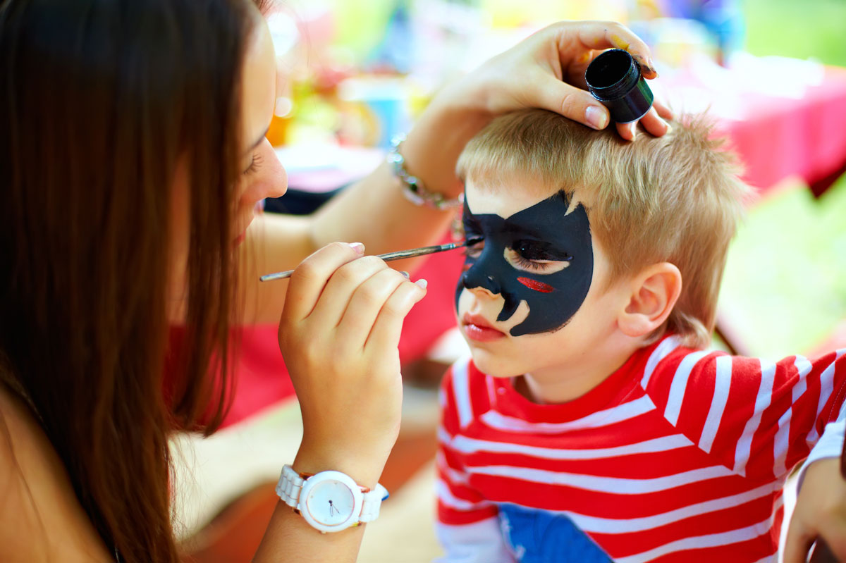 Walkers Shortbread Kids Party, Face Painting